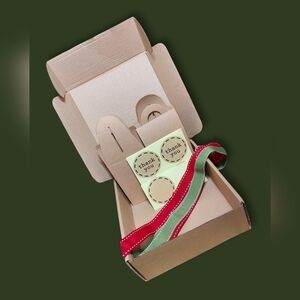 HAYLEY CHERIE Gift Box Set Remnants